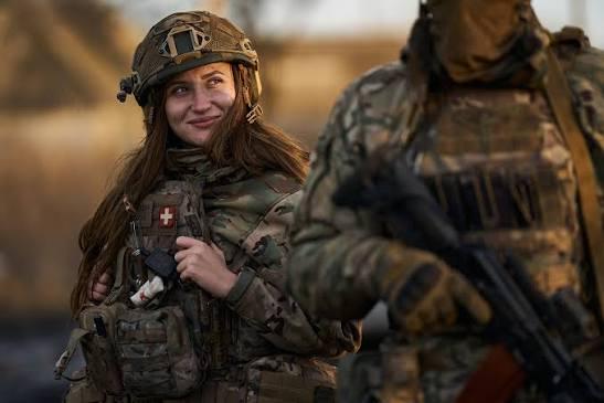 特朗普前特使喊话乌克兰：女性参军兵力翻一番，凯洛格是真帮忙还是添乱？

美国前乌