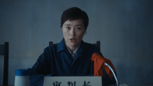 凌玲三次警告樊胜美的妈 国剧梦幻联动来了！凌玲当法官制裁樊胜美妈妈！其实那段剧情