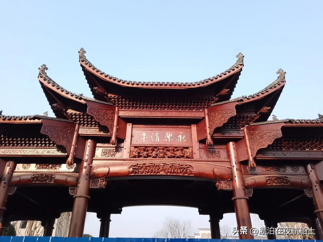 打卡古色古香的中国传统建筑，感受岁月静好。