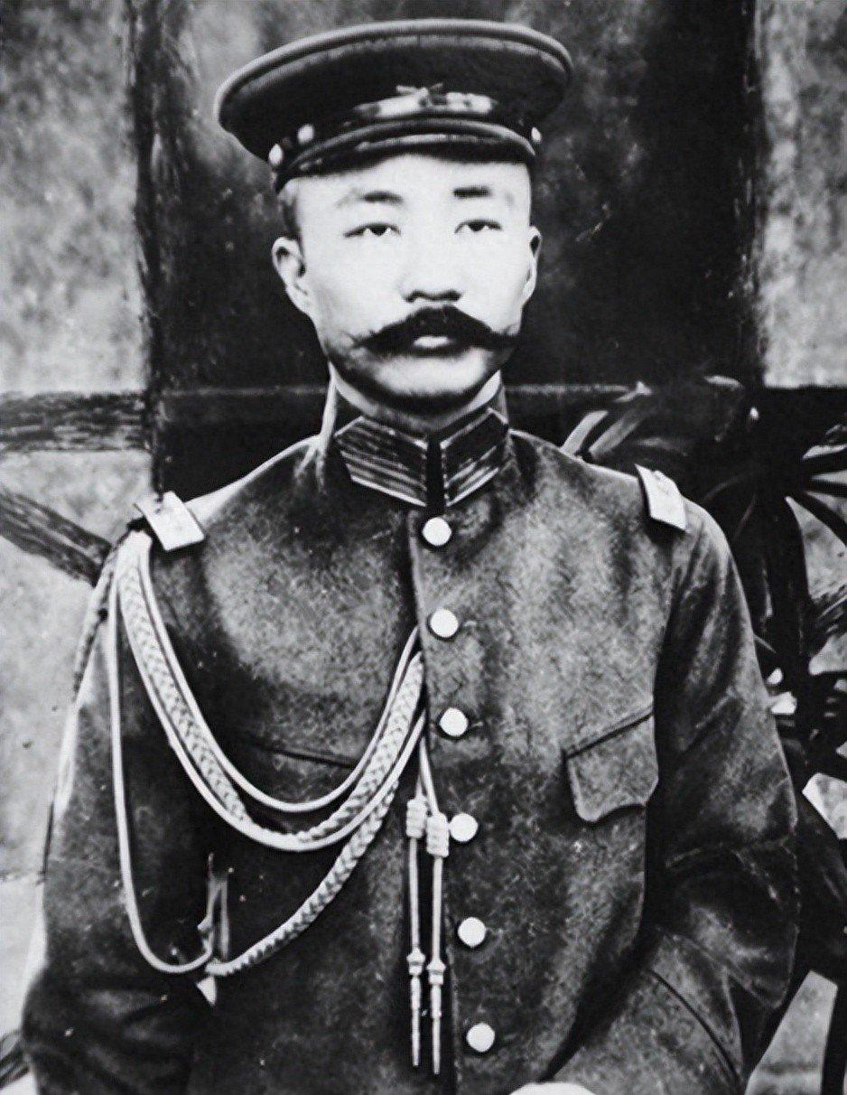 民国李烈钧杀友夺妻，设局害挚友强娶遗孀，功绩难掩卑劣行径 
 
1913年7月，