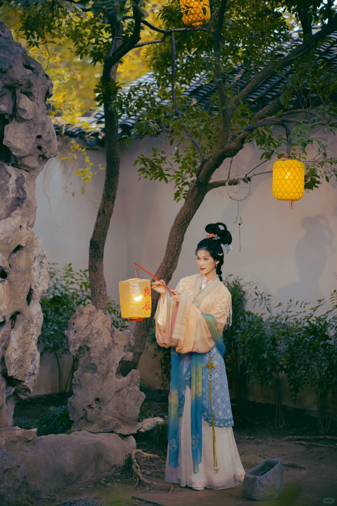 ‼️在园林看到真正的嫦娥仙子啦🍂南京约拍
