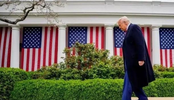 美国人后悔了，短短十几天的时间，美国对华出口生意基本被别国瓜分了。中国已经不买美