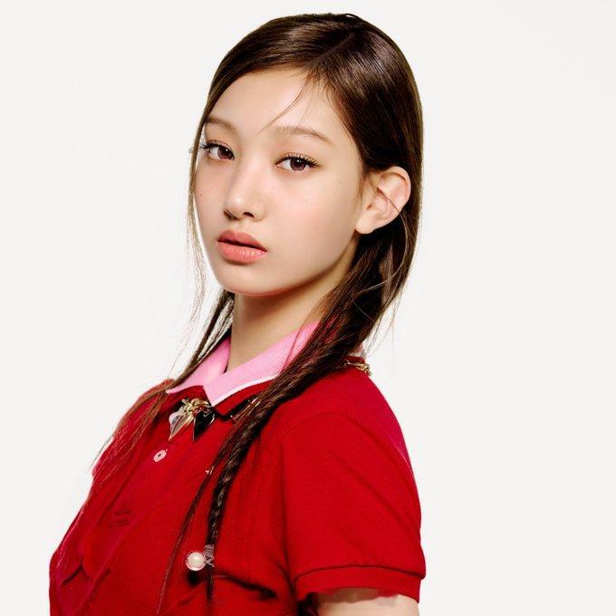 JIHYO 【TWICE志效亲妹SEOYEON将随HYBE新女团TUIDE正式出