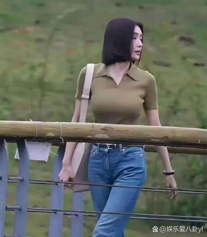 秦岚原生无修生图，肌肤与整体氛围感质感超出众 