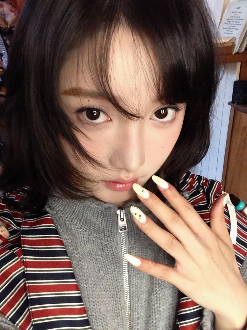姜贞羽 ins更新 
