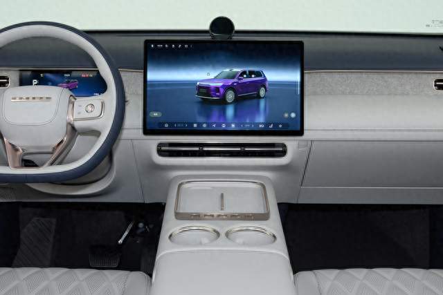 选家用增程 SUV 别盲目！聊聊荣威家越 07 真实亮点