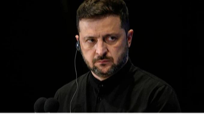 很久没有关注这场战争了，四年了，我竟然一路关注了四年，我不再争辩正义到底在那一边