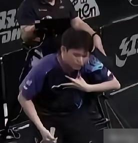 我们错怪林诗栋了，他2:3输给陈俊菘，并不是消极怠战！这场球看得人确实堵得慌。尤