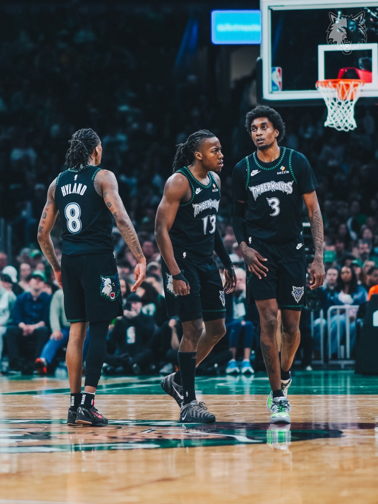 凯尔特人第四节9分是真神，森林狼没有爱德华兹，兰德尔12投仅3中，居然赢了，靠团