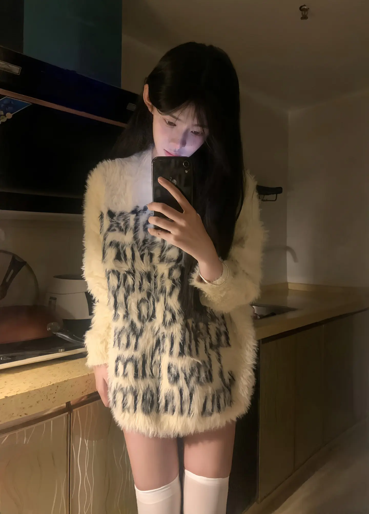 你故作粗心无视我的情绪 就像提前写好分开的剧本