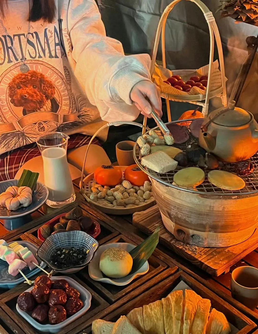 人间烟火，围炉煮茶，愿生活热爱，岁月静好！