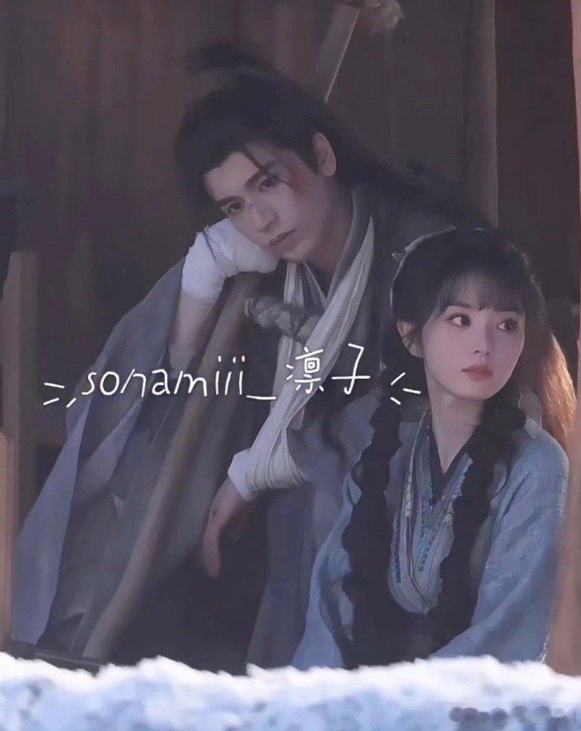 张凌赫与田曦薇的逐玉路透简直太绝了，两人同框那画面宛如言情小说中的男女主，不得不