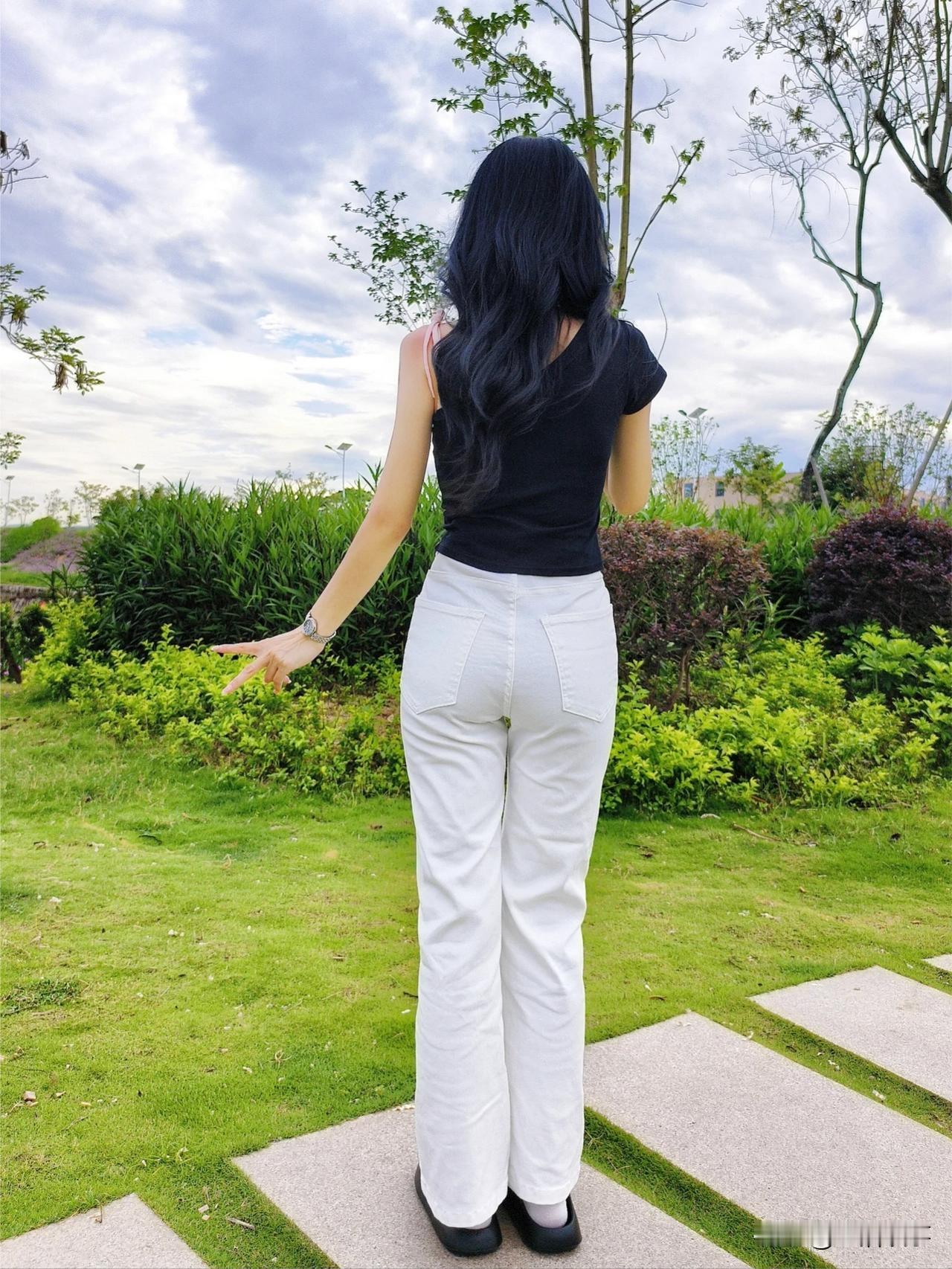 50岁女人，打扮起来，让老公惊讶
……
现在的人，越来越年轻。
我今年50，昨天
