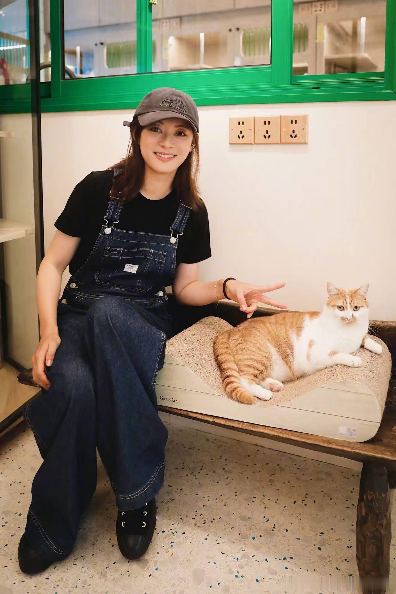 孙俪导演我这是迎风泪孙俪开工第一镜就是哭戏 导演叮嘱近景再释放情绪，孙俪连忙解释