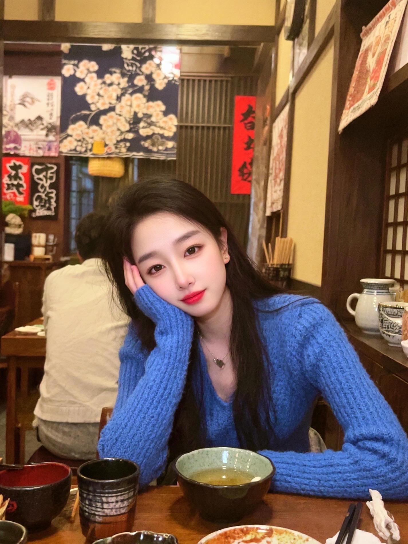 托举自己 取悦自己 不为难自己，爱自己这 件事一定要拿满分心