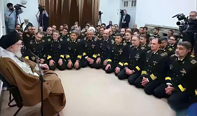 回过头来看看，这么权威的神，怎么以色列·美国就偏偏不信邪？

神说：因果是有报应