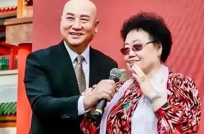 陈丽华曾说："我跟迟先生认识的时候，感觉不合适，一个是我比他大11岁，再一个他长