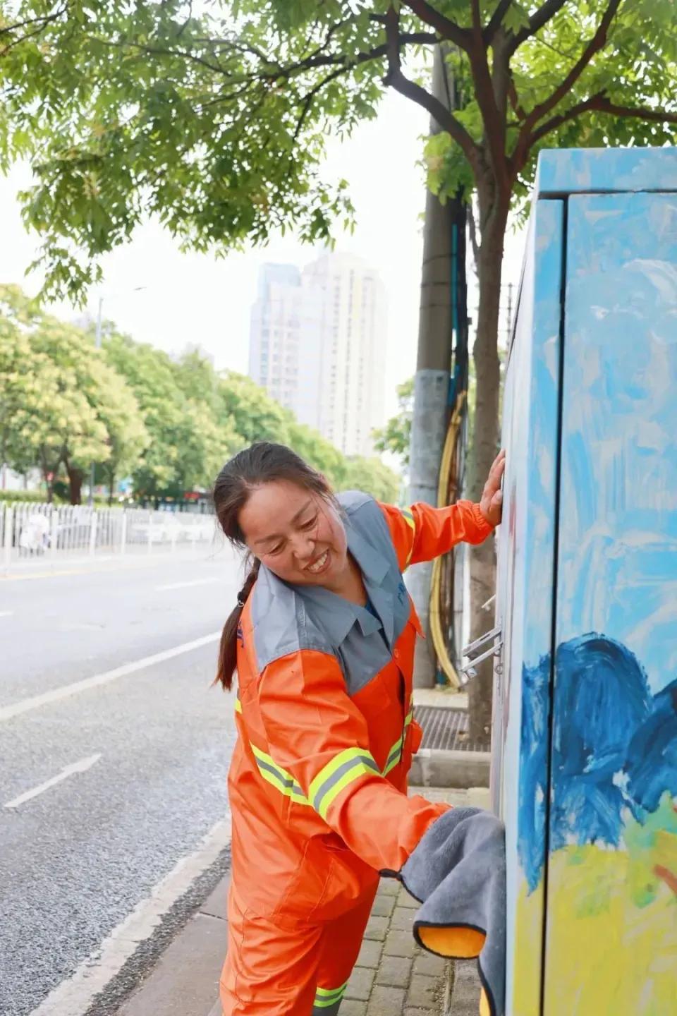 “富人”与“贵人”区别

近日，听一位中医讲“富人”与“贵人”的区别，颇受启发。