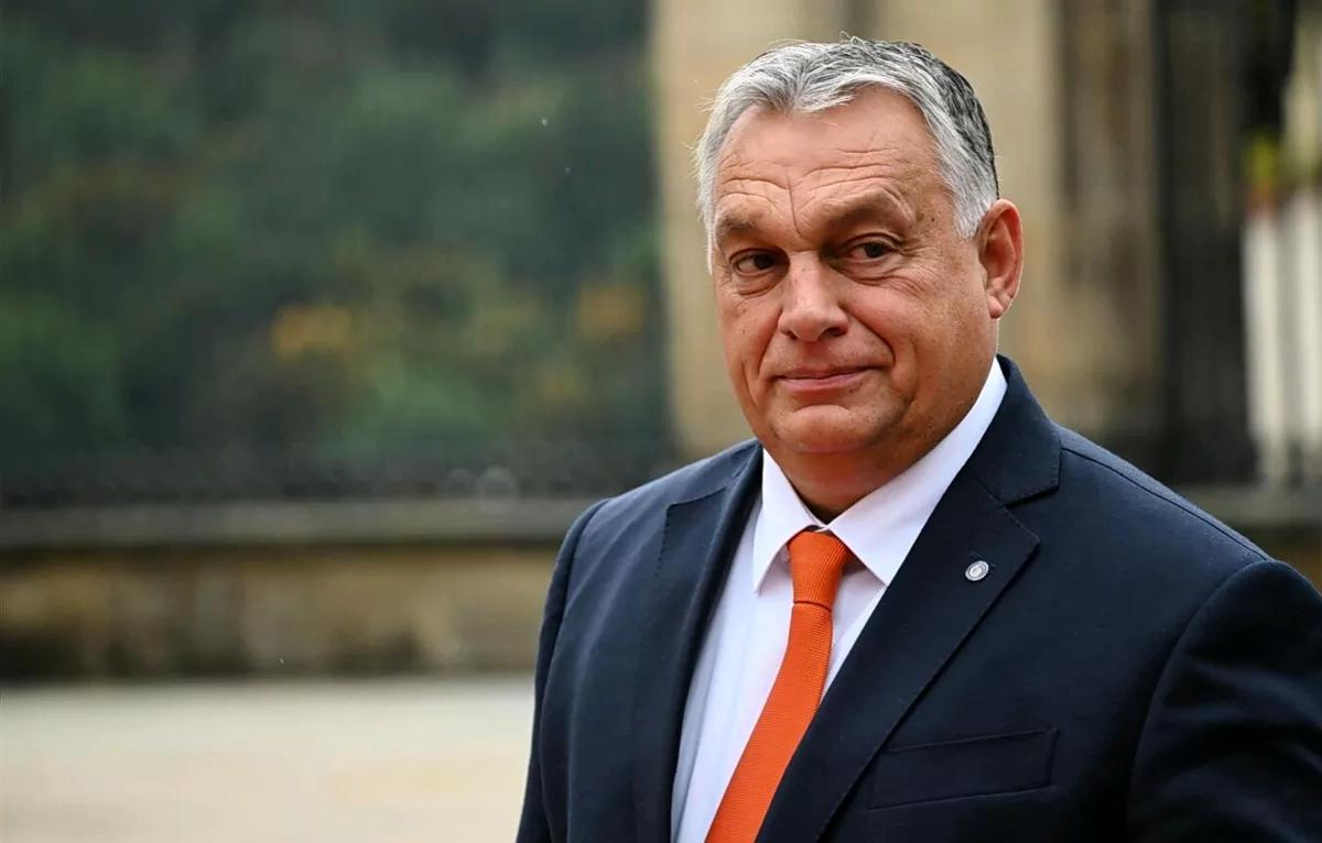 塔斯社报道，当地时间28日，匈牙利总理欧尔班宣称，由于自己坚持本国利益优先，坚决