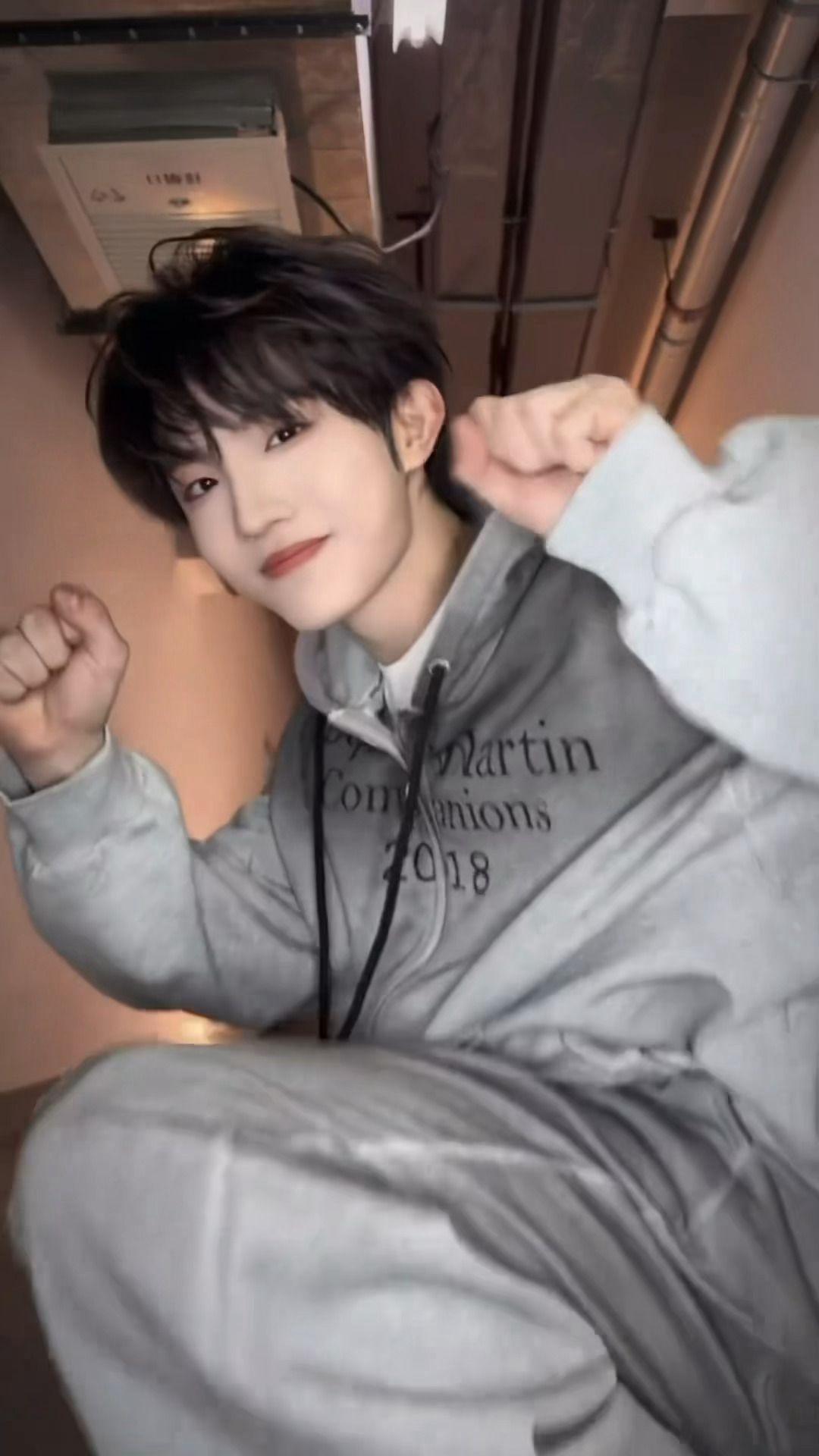 苏新皓跳了歪歪歪 苏新皓跳amapiano舞蹈挑战视频，歪歪歪😐歪歪歪😎 连