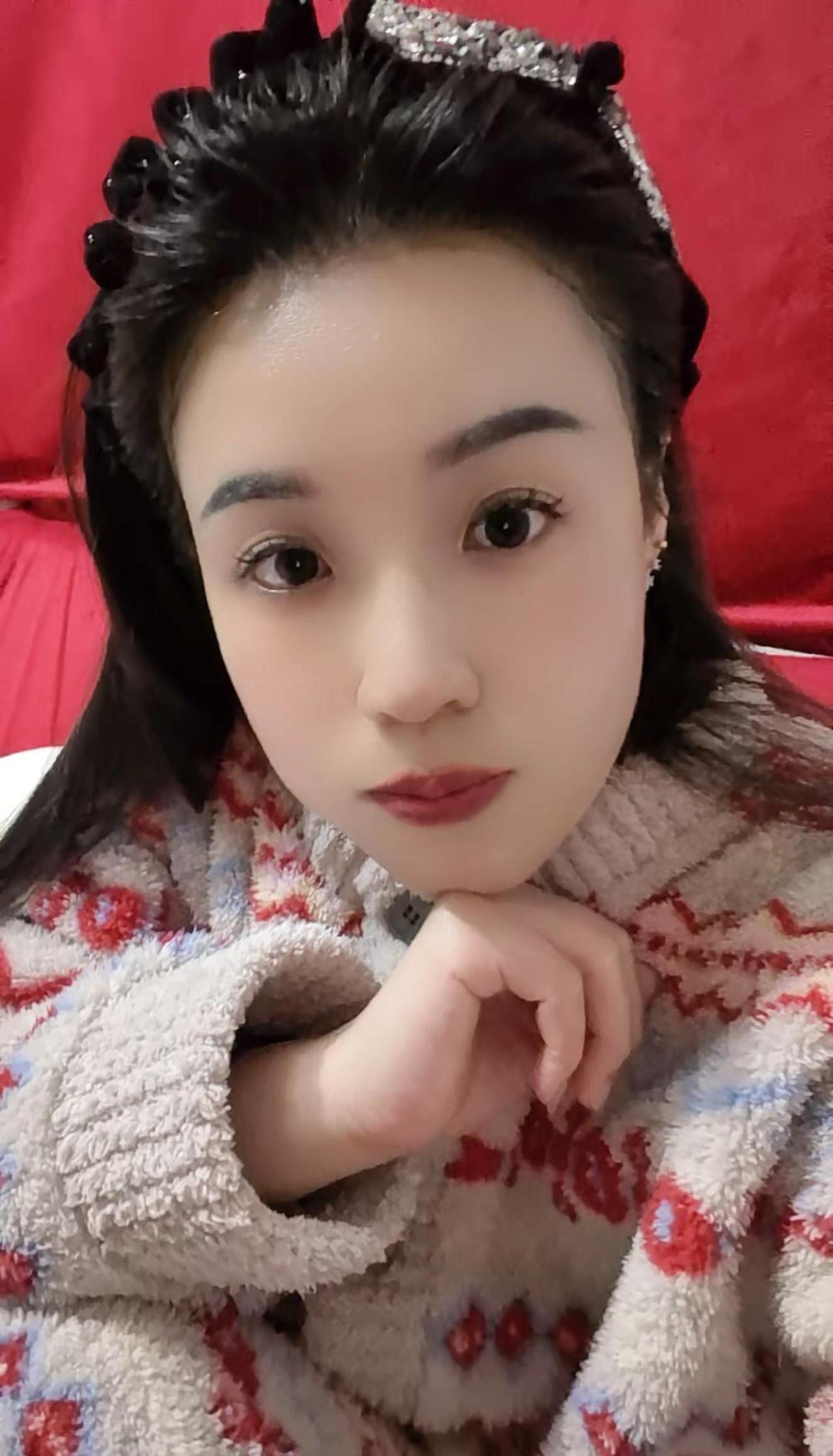 兜兜转转已过半生，我还是原来的我一切都没有改变，改变的只有时间。