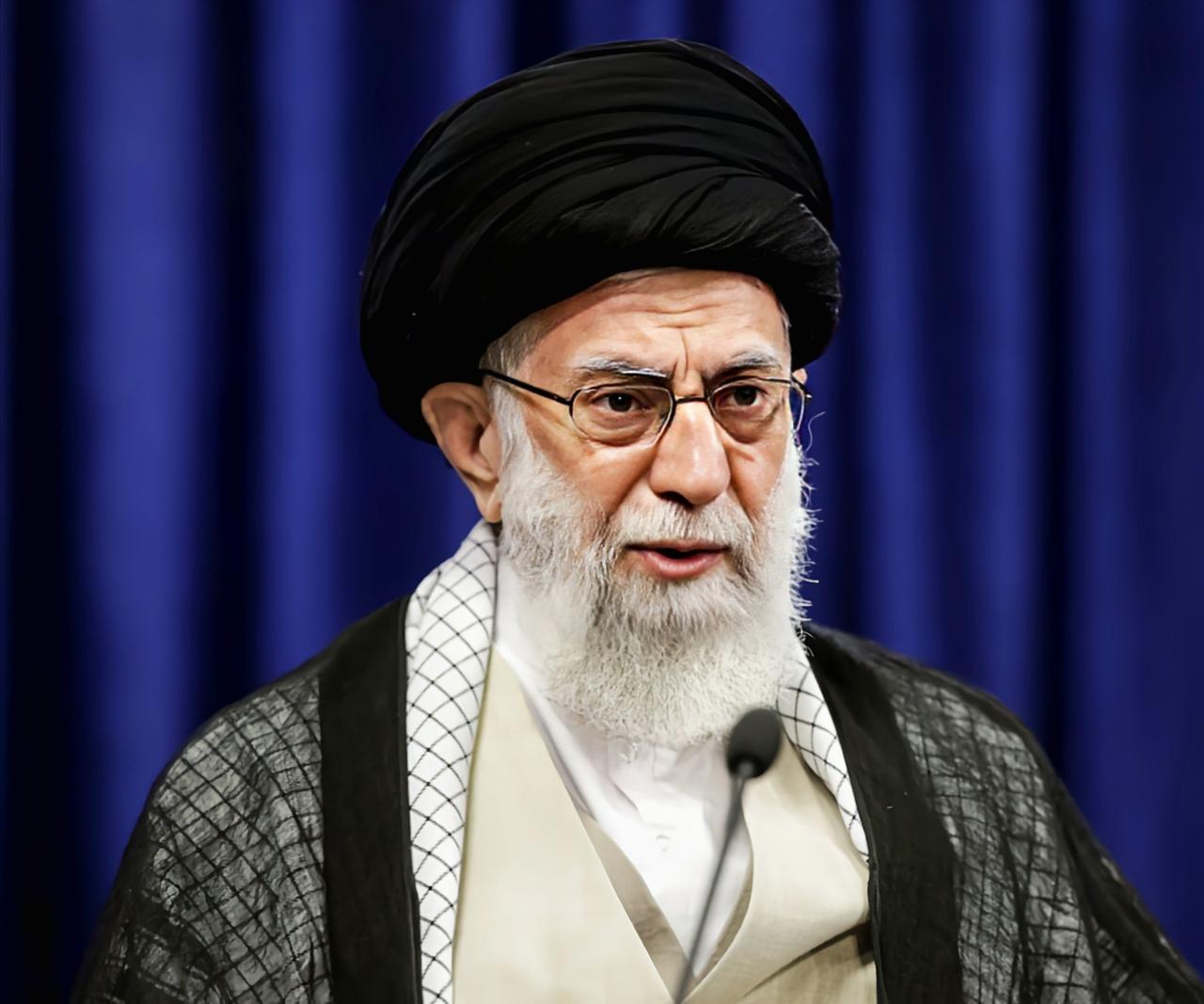 哈梅内伊在美以斩首行动中身亡，着实令人费解。毕竟这是美国的惯用手段，而哈梅内伊生