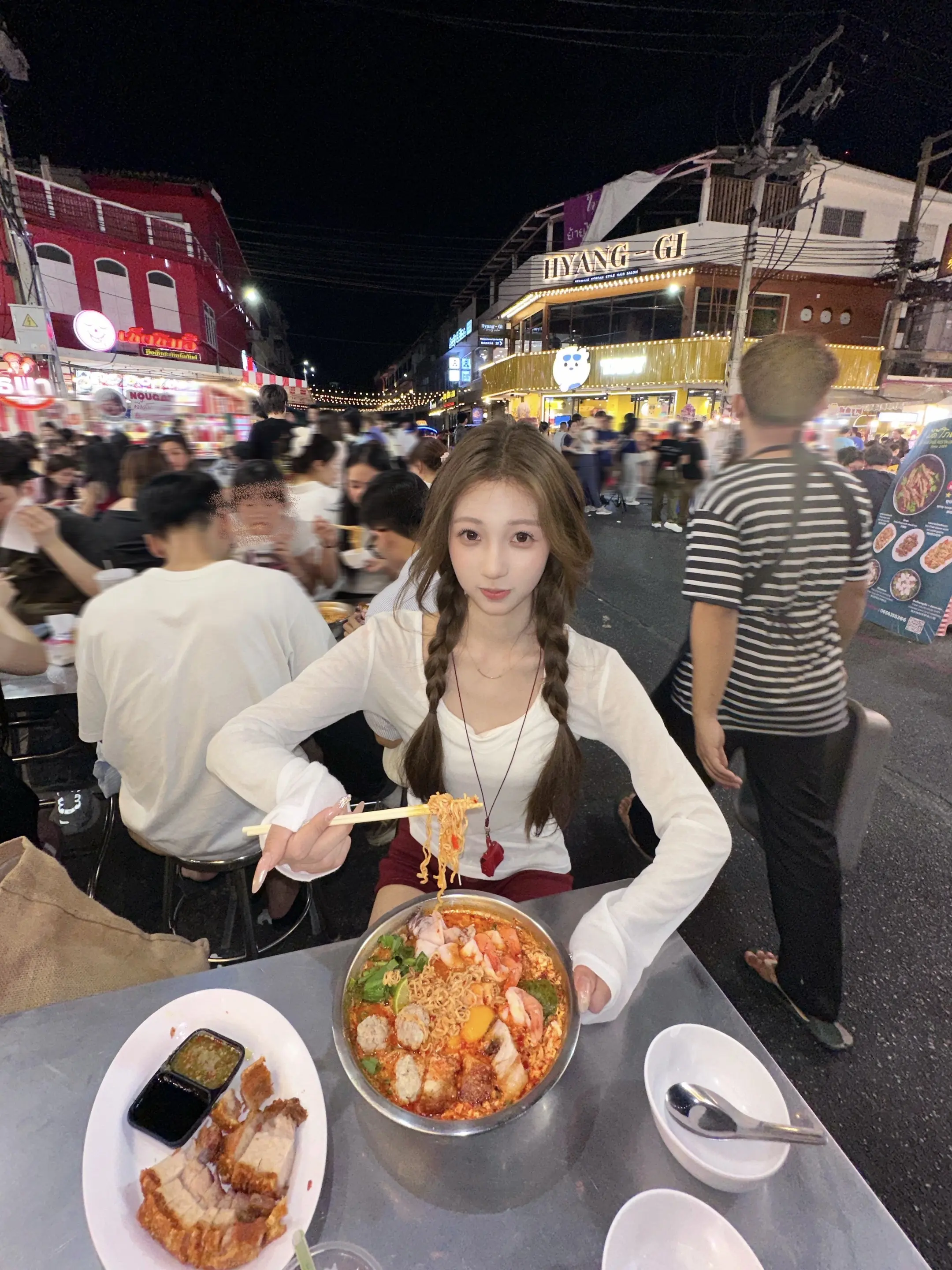 吃到了书欣同款mama面！超级无敌好吃。