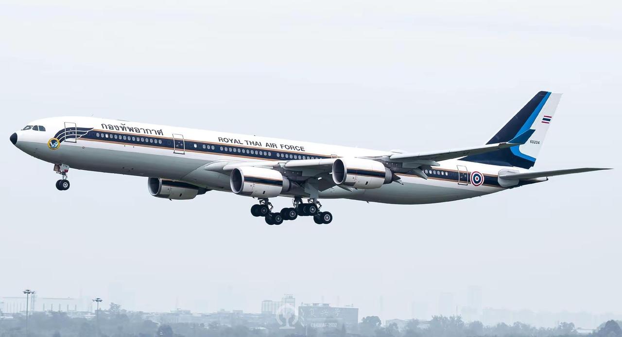 泰国版空军一号！大国外交最前线！泰总理乘泰国皇家空军A345降落成都双流国际机场