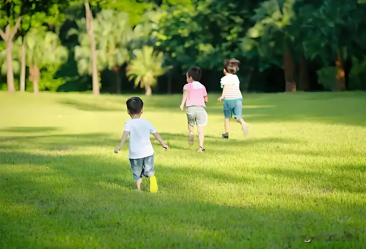 家里有小孩子的家长一定要注意了，进入7月份，高考中考都已经结束了，暑假到来了，孩