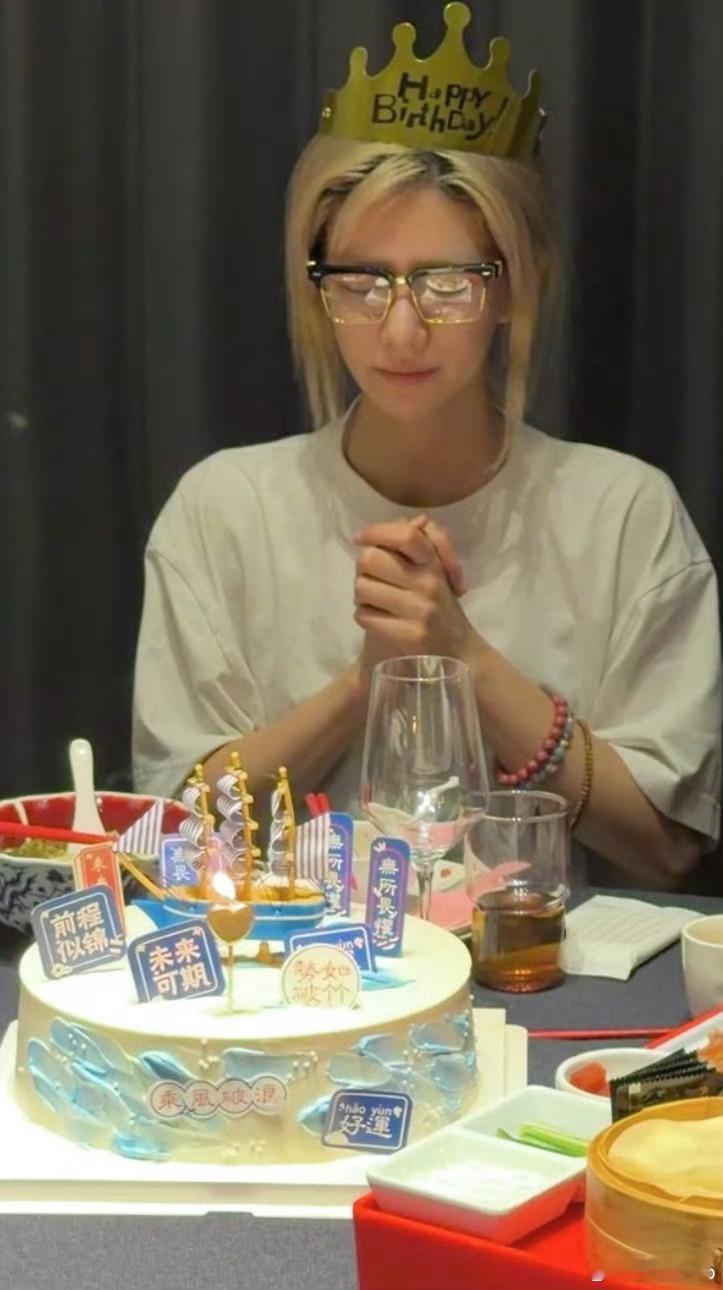 不是约拍不是精致的摆拍是最真实的你🥹 