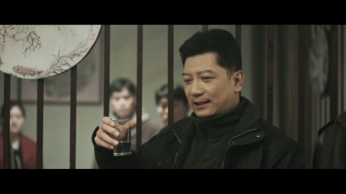 #黑白诀同事失踪变潜逃# 任中华，这个角色的层次感让人欲罢不能。从平凡到非凡，他