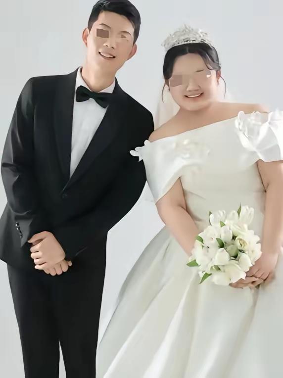 陕西新郎周某某跳河，成年人的崩溃就在一瞬间

谁能想到，本该张灯结彩的婚礼当天，