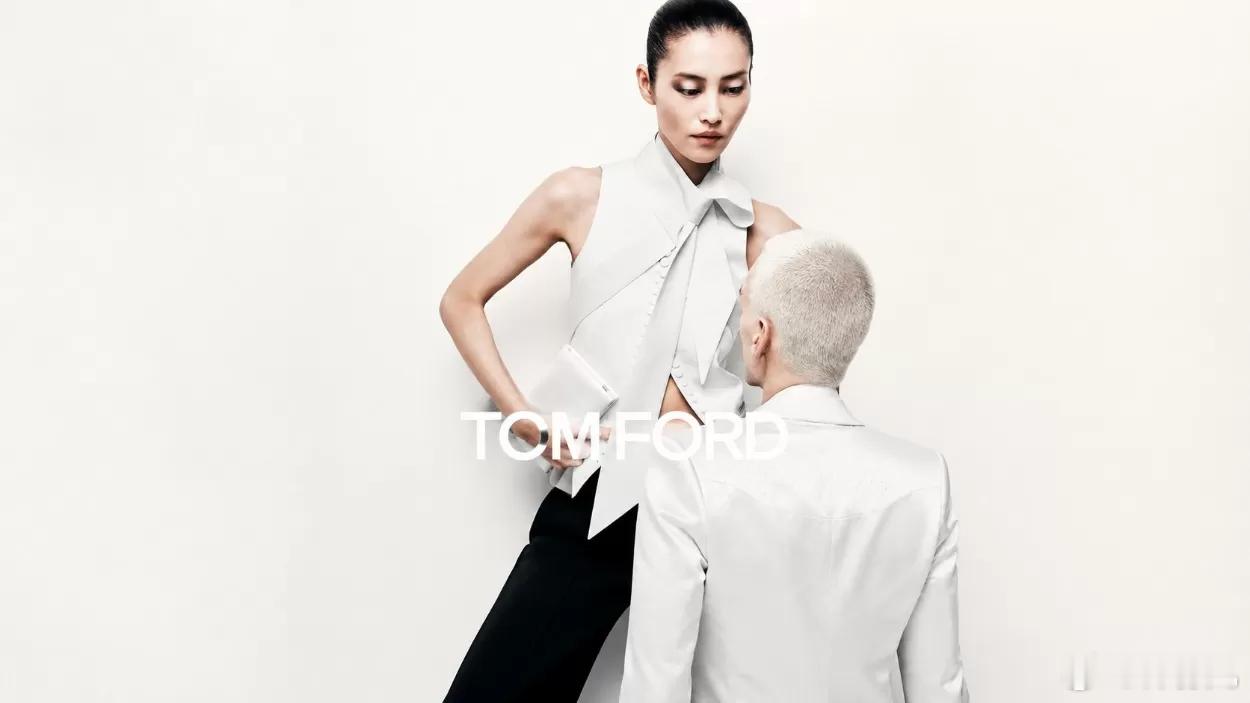 刘雯[超话] Tom Ford 🆕图 ​​​