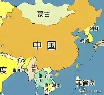 国际上出现了一个怪相，就是中国的邻国都希望中国能给自己修铁路，他们只有一个要求，