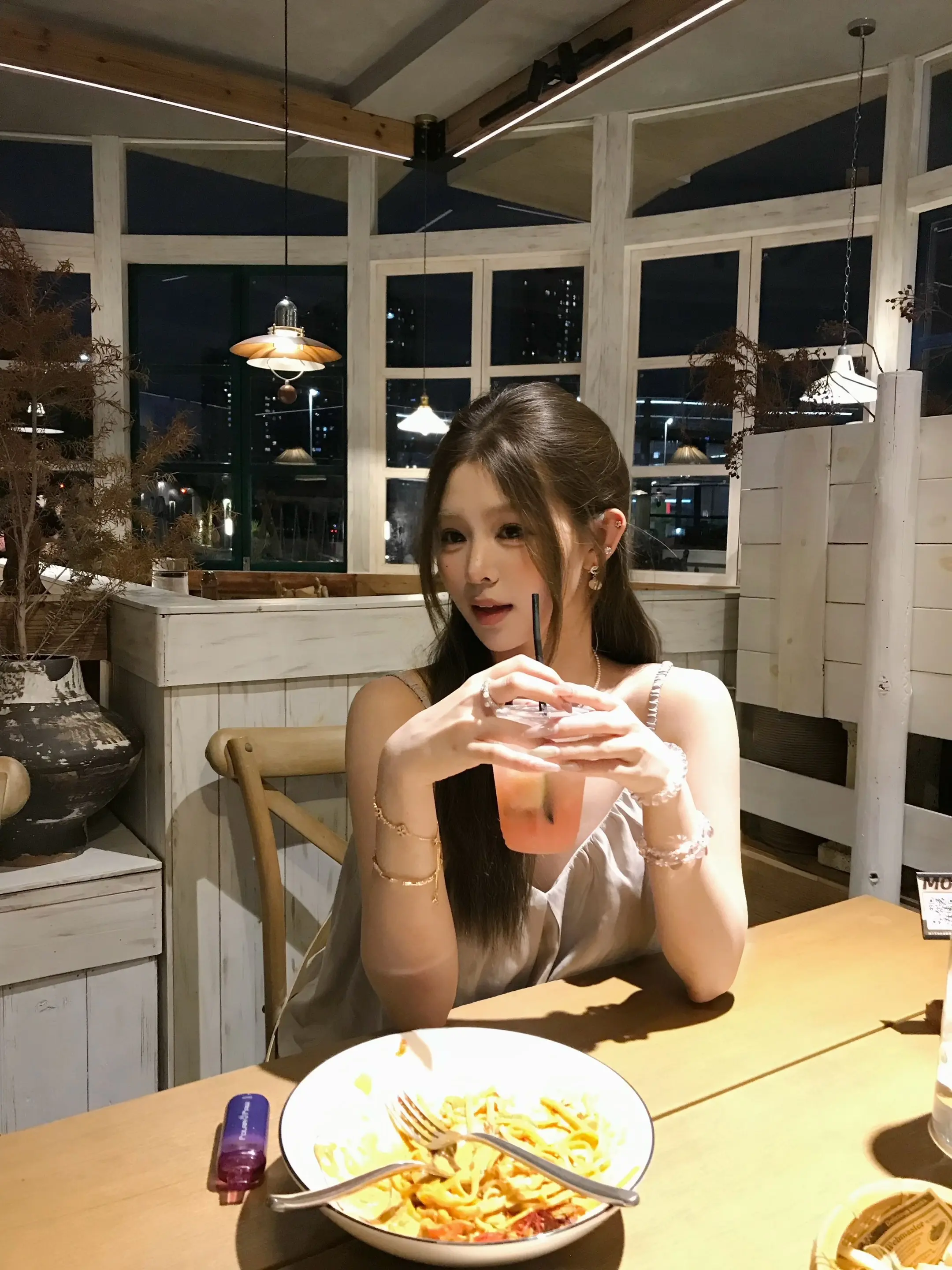 欧尼 你的世界少了我 真的没關系嘛