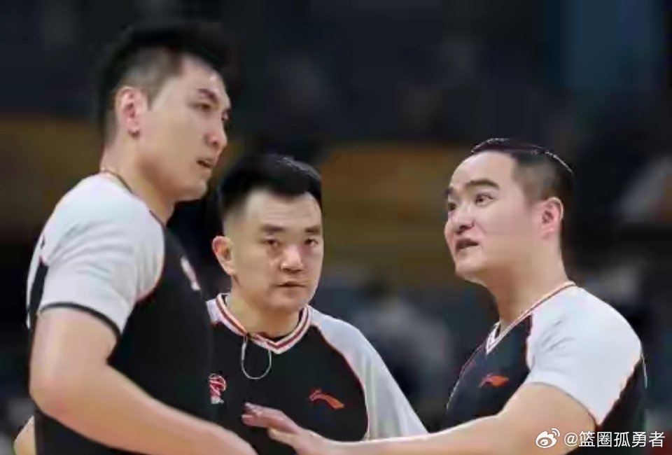 CBA本赛季62名注册裁判，专职裁判占比极低，职业化仍长路漫漫2026-2027