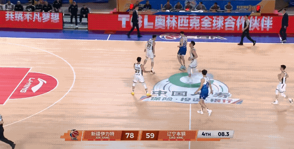 辽宁男篮把温暖送到了美丽的新疆，送到了室外温度零下14º的乌鲁木齐，辽宁男篮最终