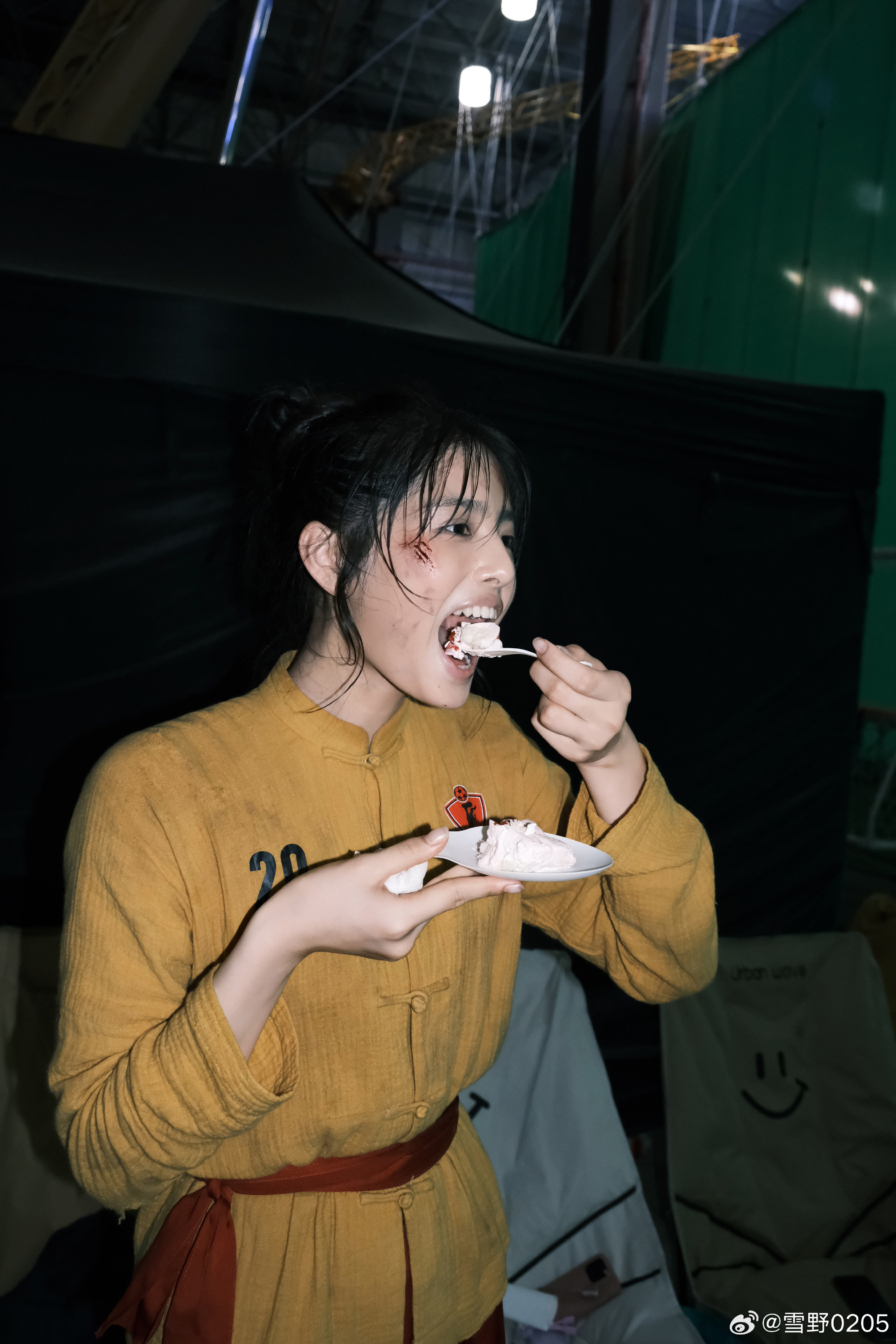 星女郎雪野发与周星驰张小斐艾米合照星女郎雪野连发两条功夫女足花絮照星女郎和前辈们