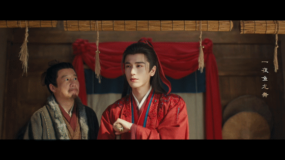 逐玉 曾庆杰逐玉 曾庆杰执导的《逐玉》真的惊喜不断🎬！从画面到叙事都保持高水准