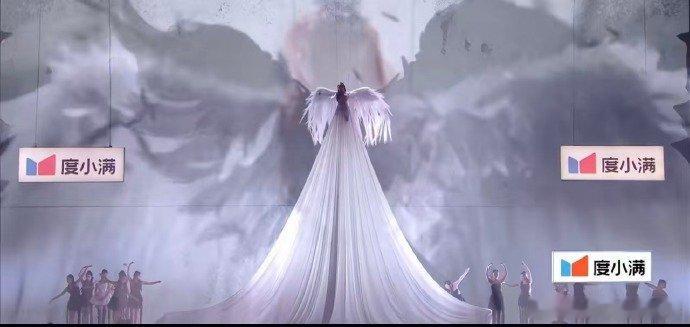 浪姐直播多平台数据登顶乘风2026浪姐直播数据登顶实至名归！无剪辑无滤镜的真实舞