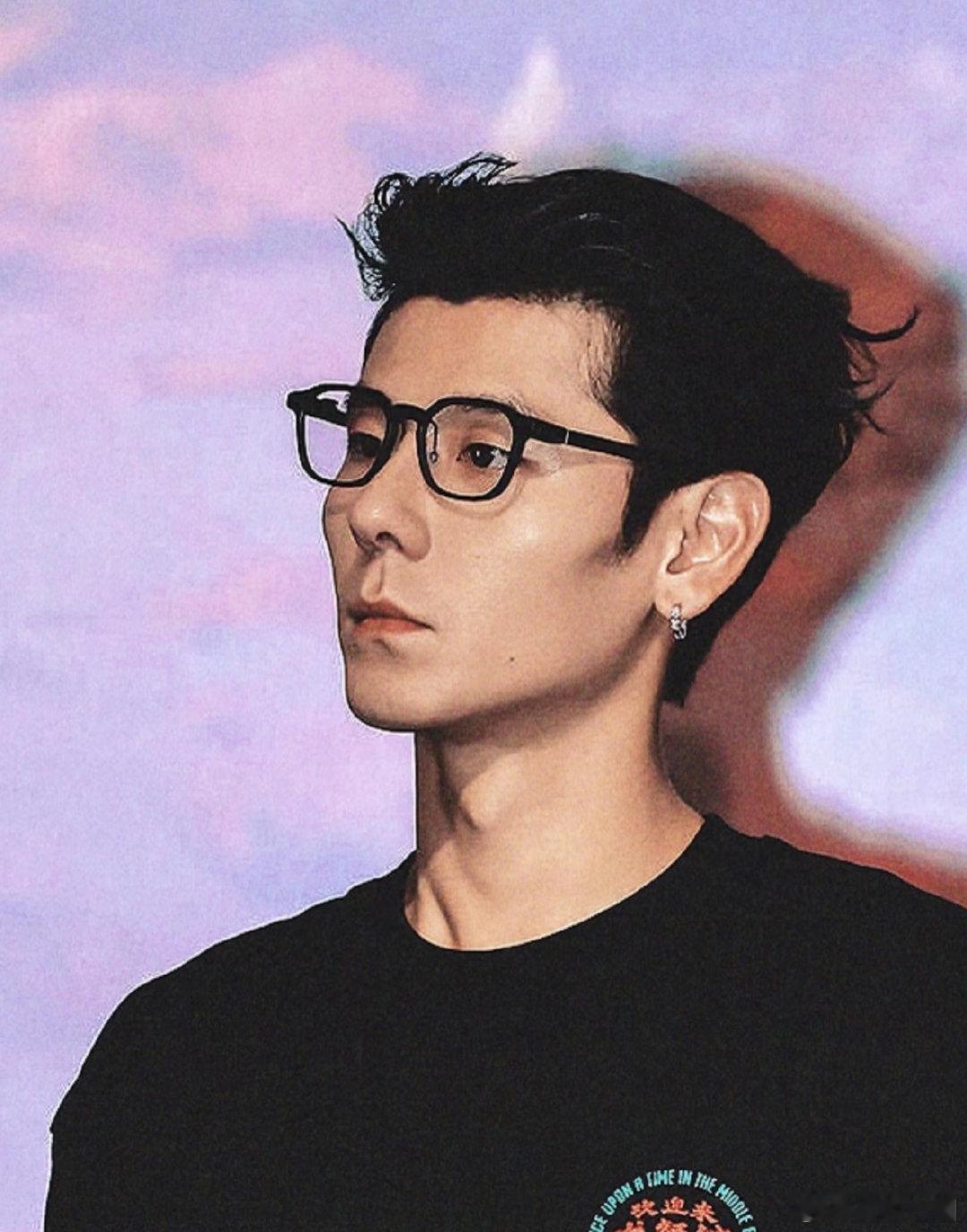 蒋奇明拍一部剧学一门语言 看完他的剧真的长见识，同一个演员，张嘴换个口音，完全就