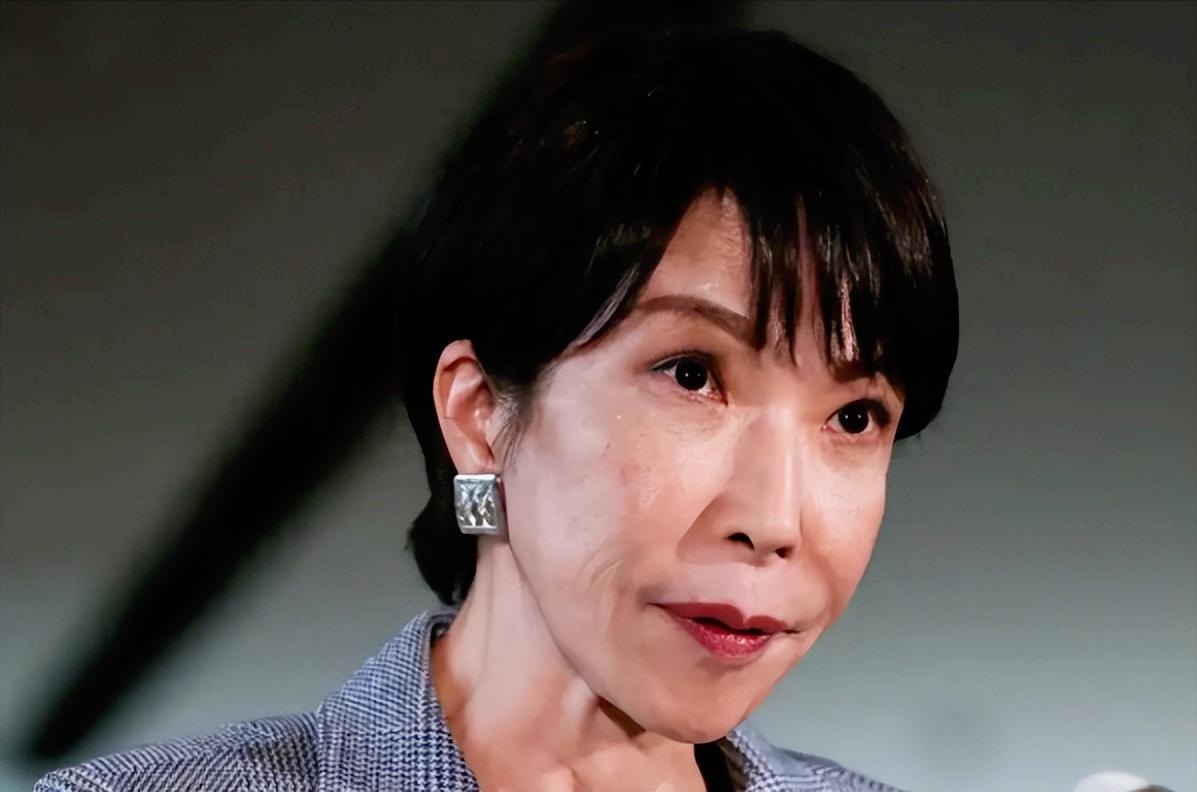 日本放了个大消息直接刷屏全网，他们居然在离自己本土2000公里的南鸟岛附近，从6