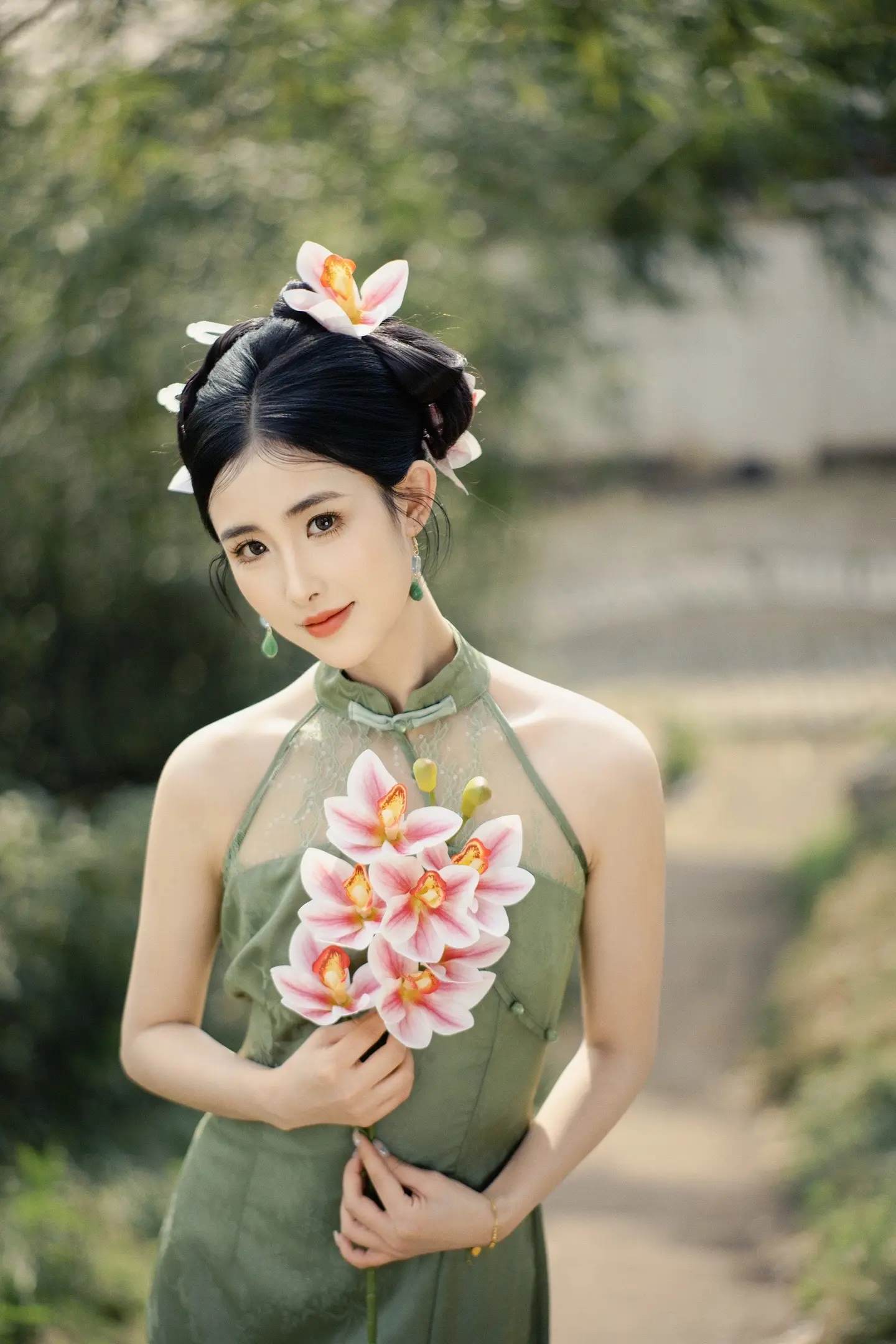 “一袭旗袍，一梦芳华”