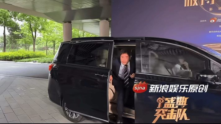 沈腾:当你问我时我只回拿出这两张图