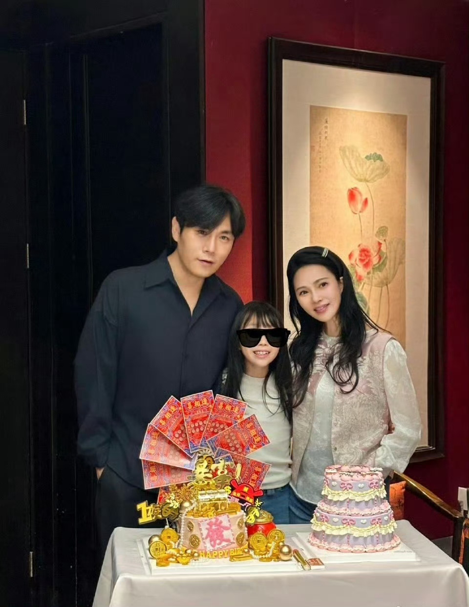 伊能静曝和秦昊结婚原因伊能静在《我们的爸爸》谈及再婚，坦言最在意儿子恩利感受，婚