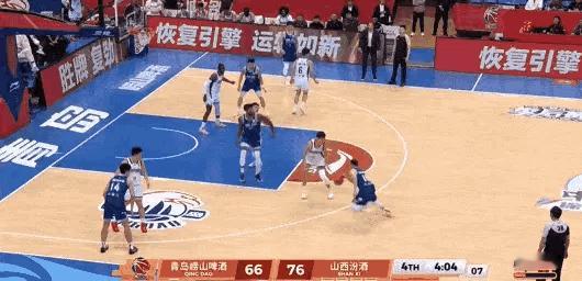 青岛男篮真顽强，17比2的攻击波。青岛男篮vs山西男篮cba季后赛