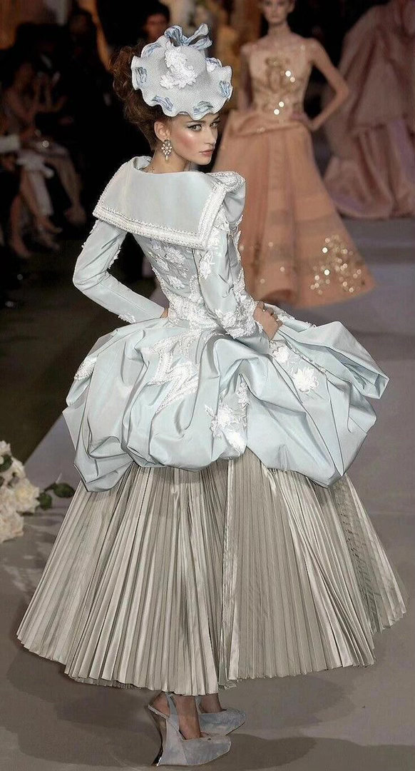 秀场经典｜Dior 2008 “极繁之美” 