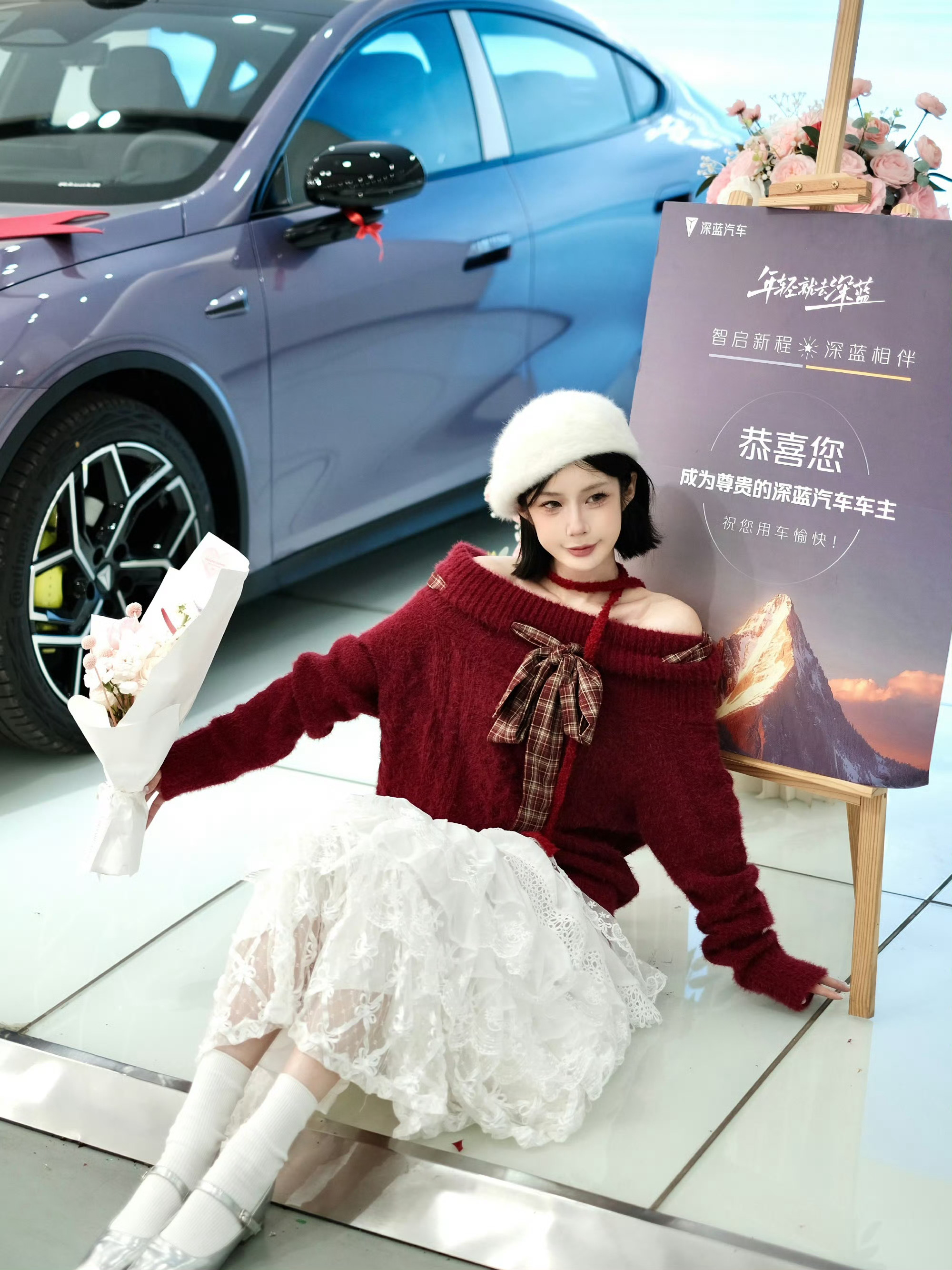 深蓝L06首批车主火热提车家人们！深蓝L06首批提车美女也太好看了！作为赶早尝鲜