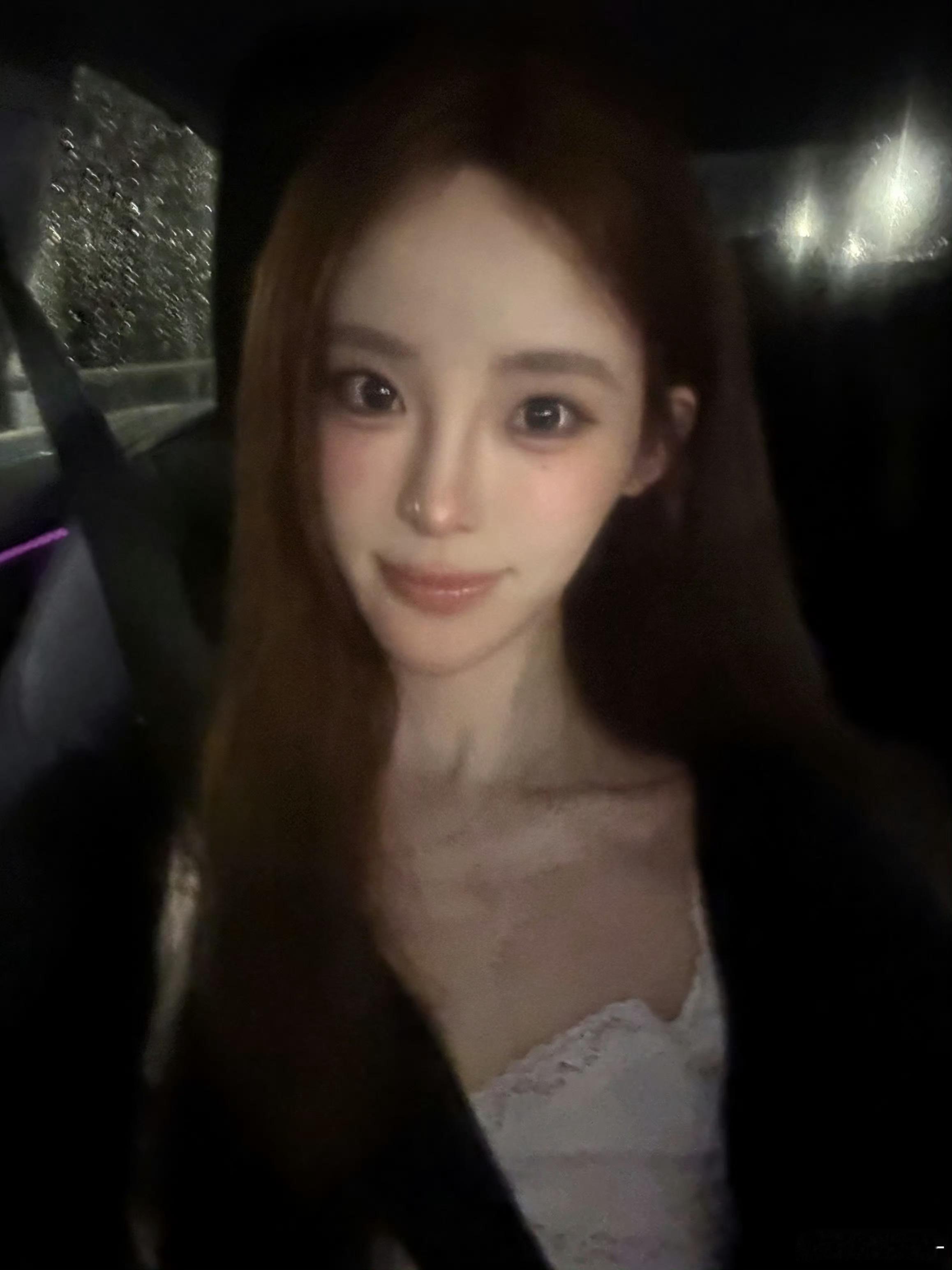 妙静鸥 mjo妙静鸥 𝑇ℎ𝑒 𝑓𝑙𝑜𝑤𝑒𝑟 𝑤𝑖𝑙𝑙 ?