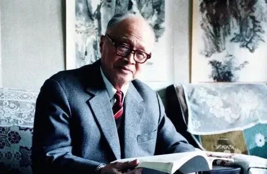 1959年6月，苏联撤走所有援华专家，中国核计划陷入困境，然而一位苏联专家临走时